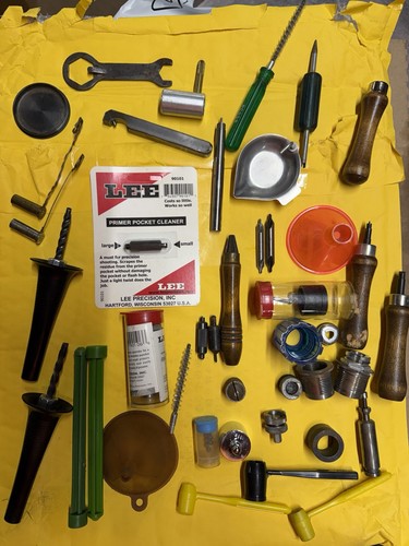 Gunsmith reloader bench - gunsmith,